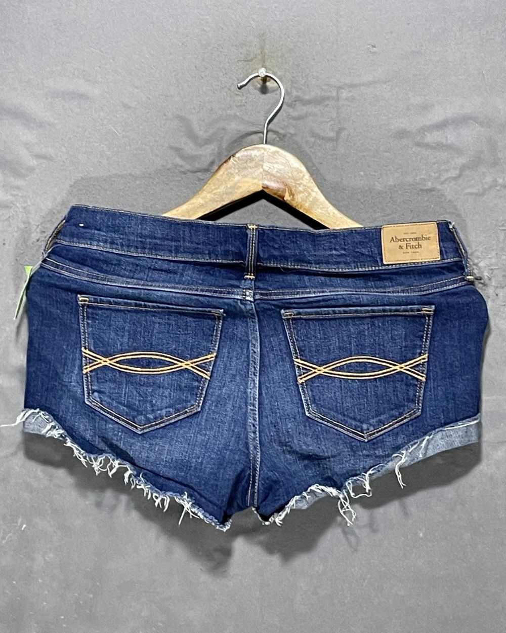 Abercrombie & Fitch Blue Jeans Short For Women Large