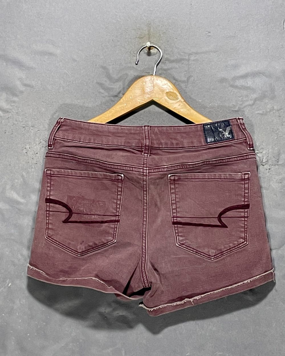 American Eagle Maroon Jeans Short For Women Small