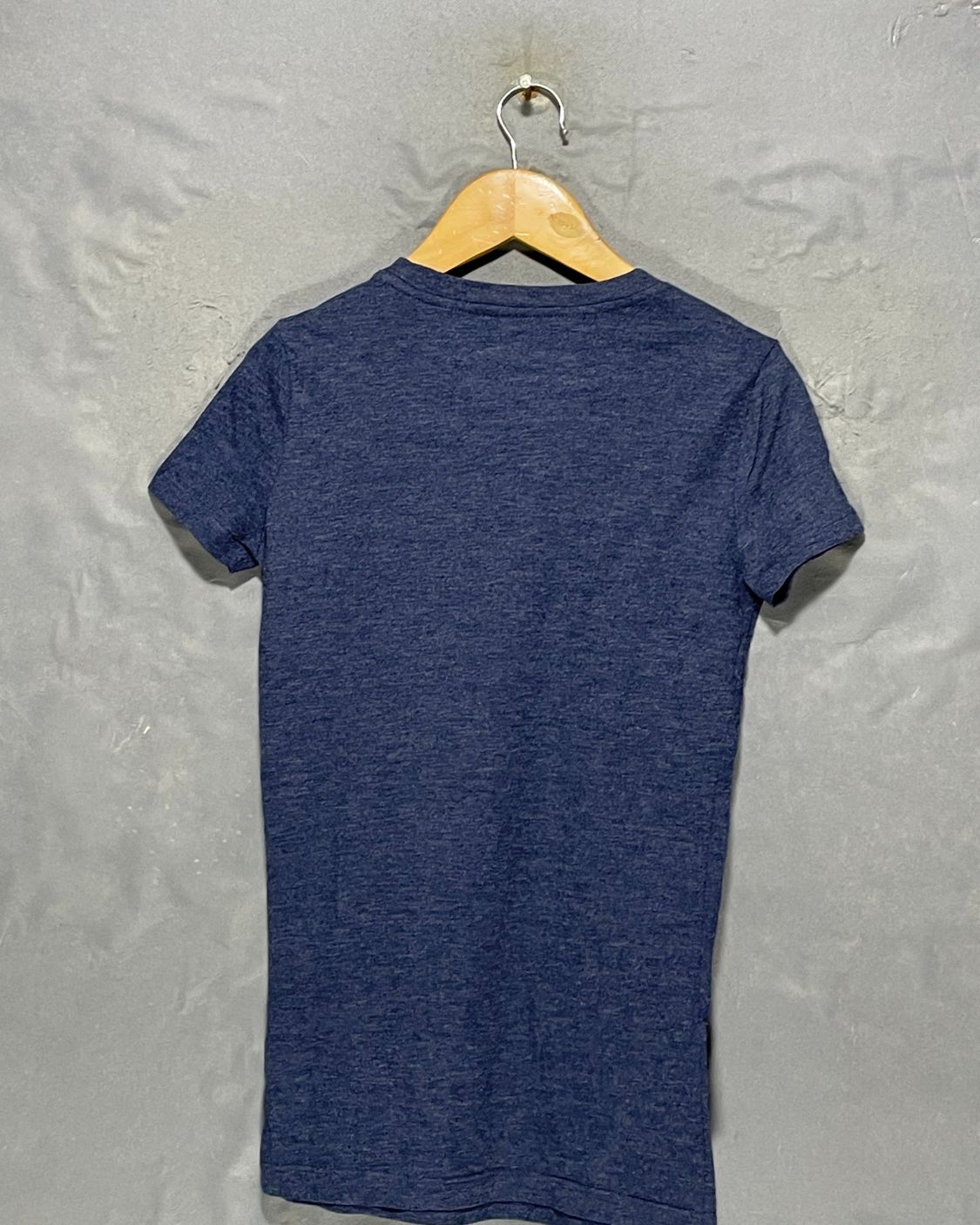 Aeropostale Gray Cotton T Shirt For Women XS
