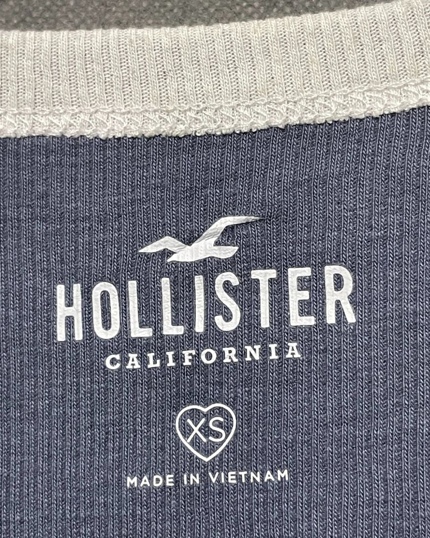 Hollister Gray Cotton Vest T Shirt For Women XS