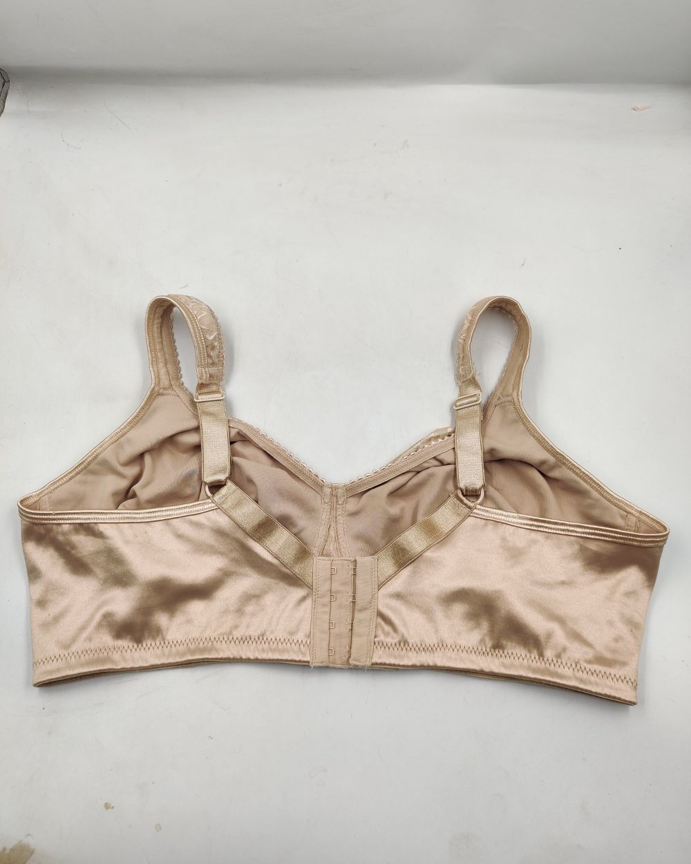 Playtex Cream Bra For Women XXL