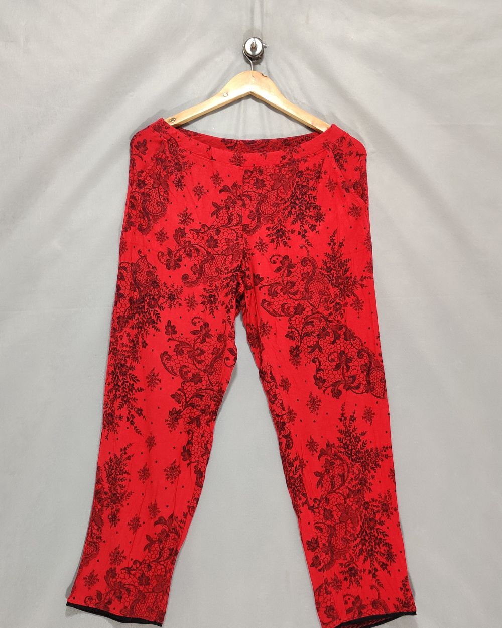 Soma Red Night Tracksuit For Women