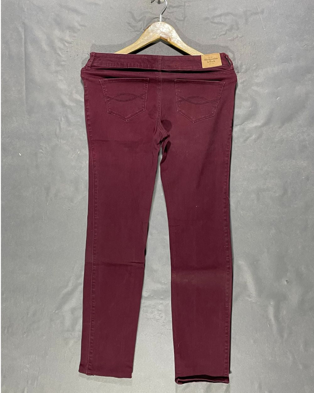 Abercrombie & Fitch Maroon Jeans For Women Large