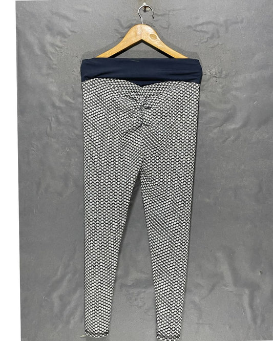 Thrift Queen Gray Sport Gym tights For Women Medium