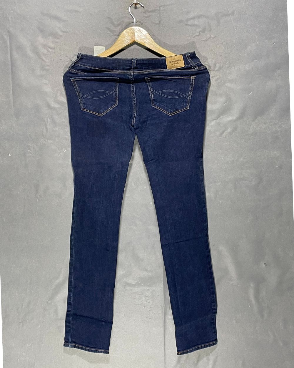 Abercrombie & Fitch Blue Jeans For Women Medium