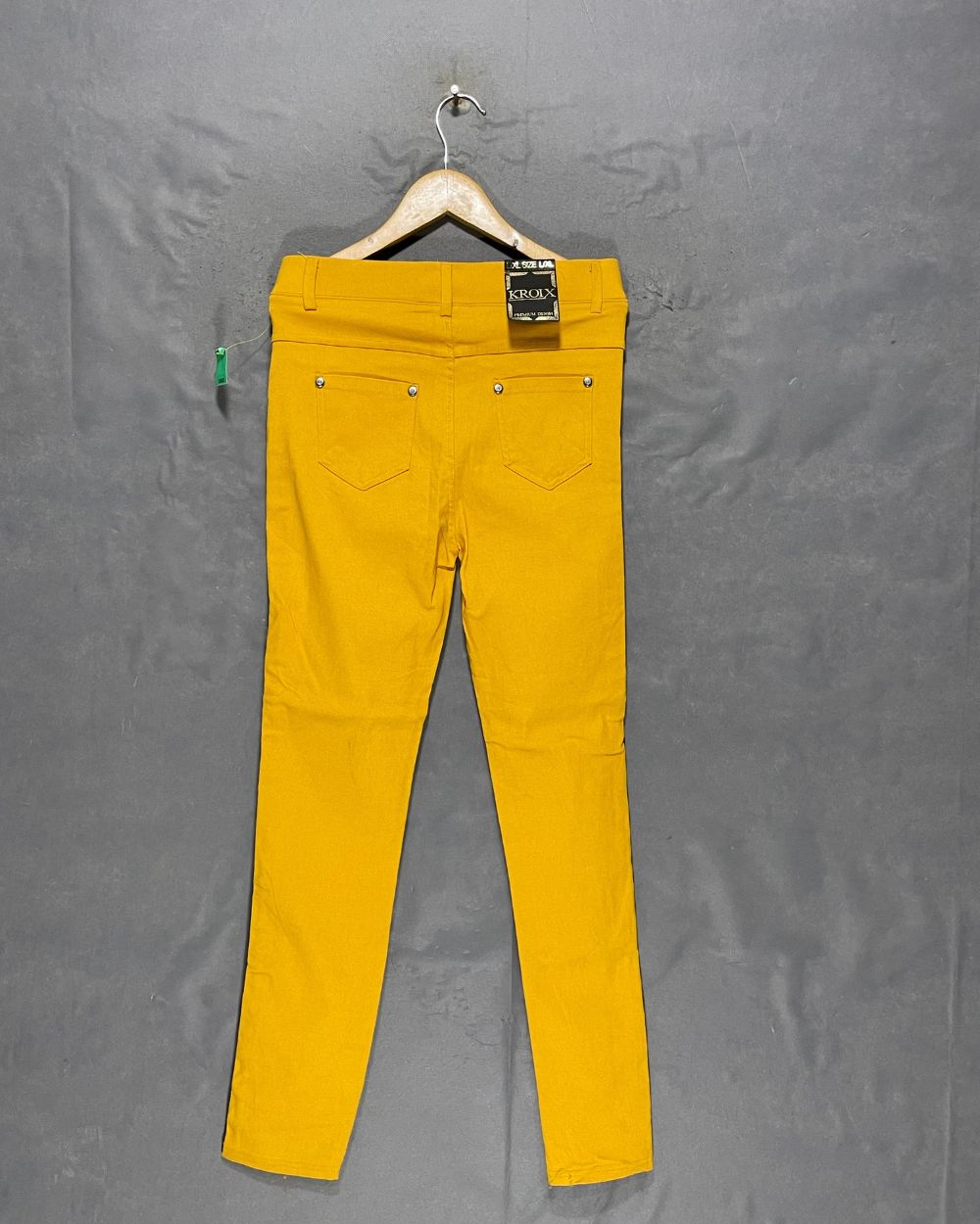 Kroix Orange Jeans For Women Large | ThriftQueen.pk