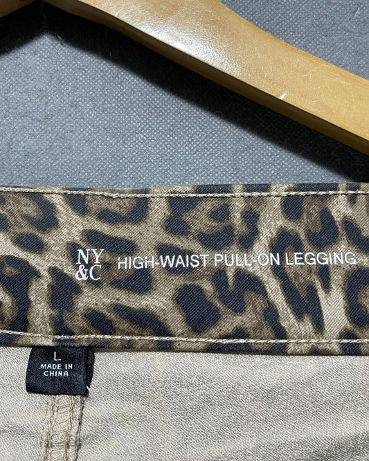 NY & C Leopard Print Cotton Jeans For Women X Large | ThriftQueen.pk