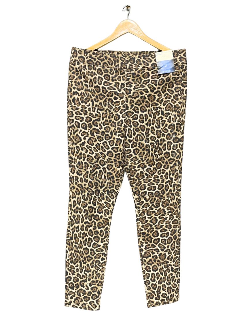 NY & C Leopard Print Cotton Jeans For Women X Large | ThriftQueen.pk