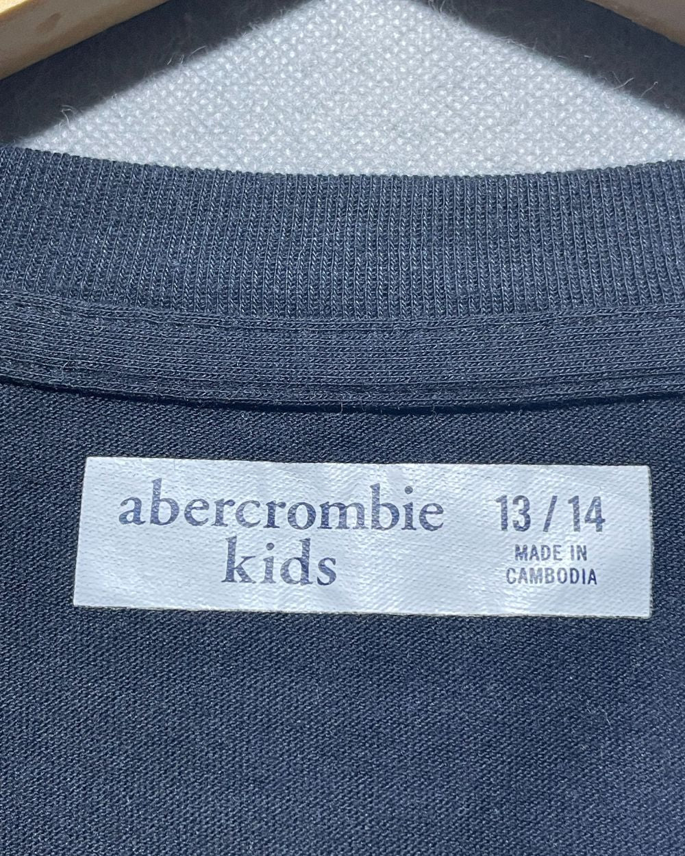 Abercrombie And Fist Cotton T Shirt For Girl 14 Years | ThriftQueen.pk
