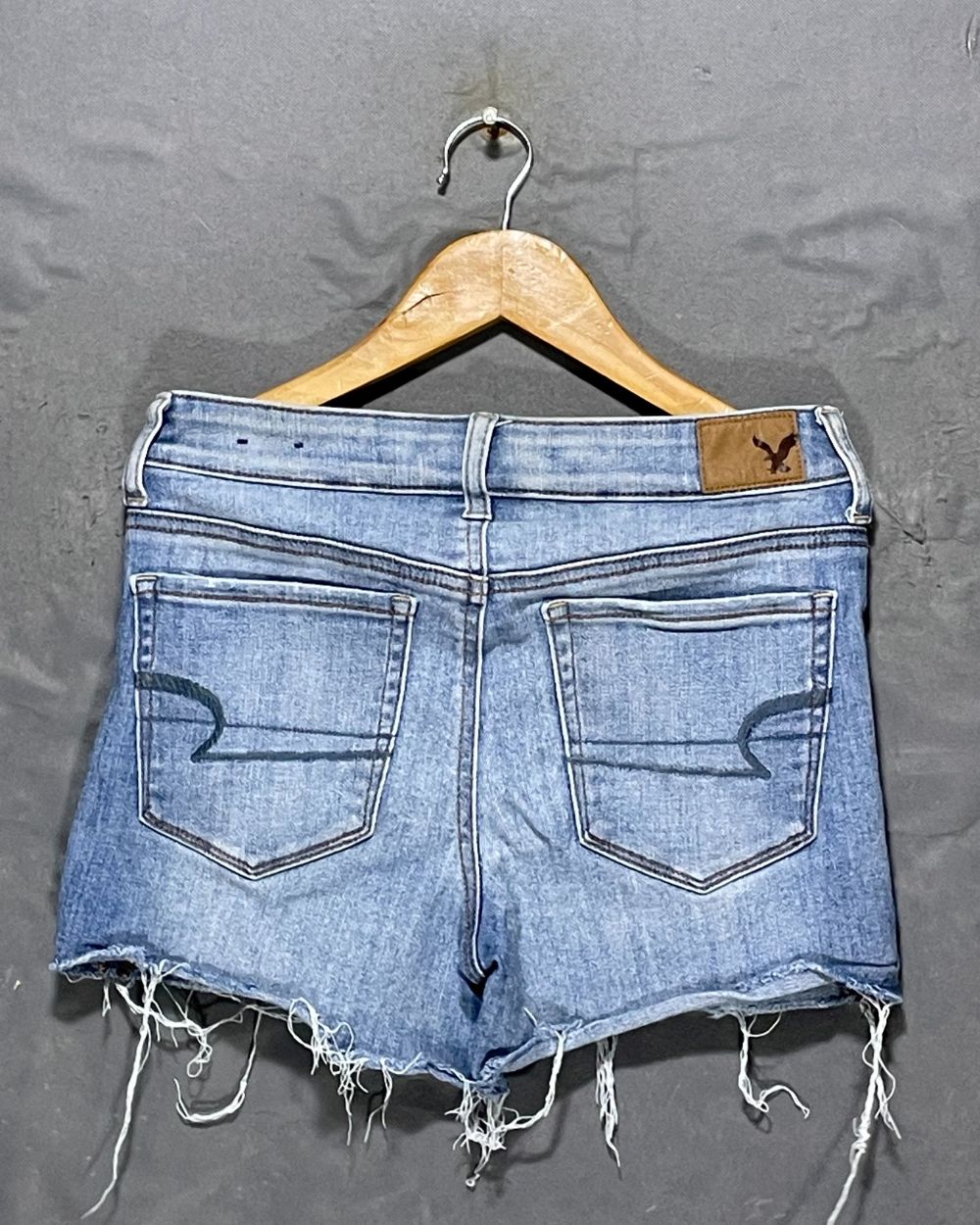American Eagle Blue Jeans Short For Women Large