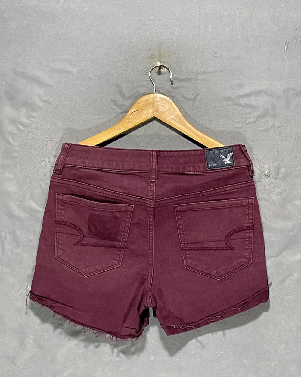 American Eagle Maroon Jeans Short For Women Large