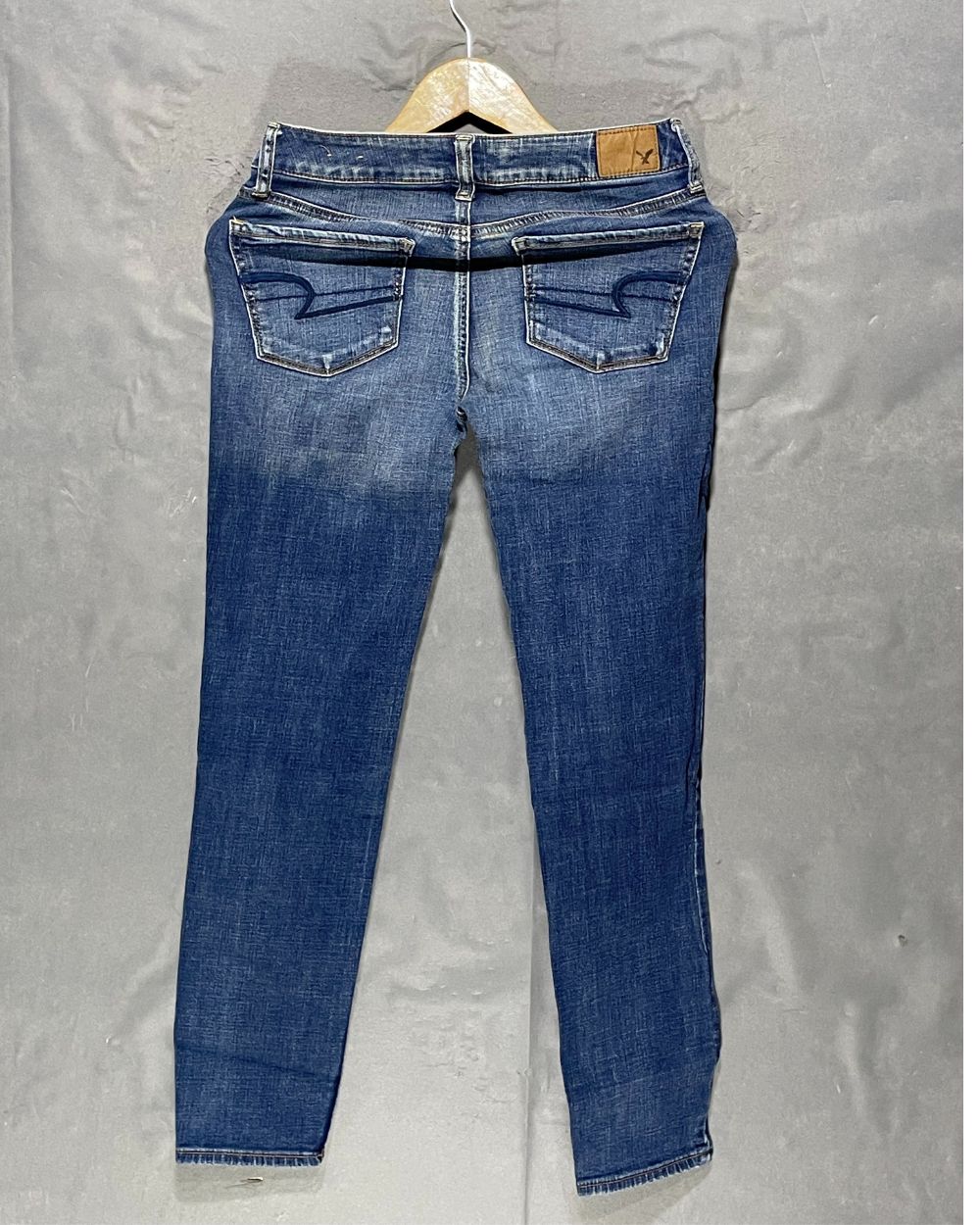 American Eagle Blue Jeans For Women Medium