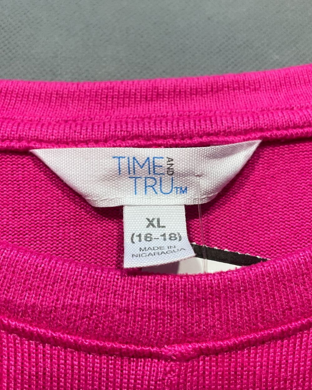 Time And Tru For Women Sweater 18 Years