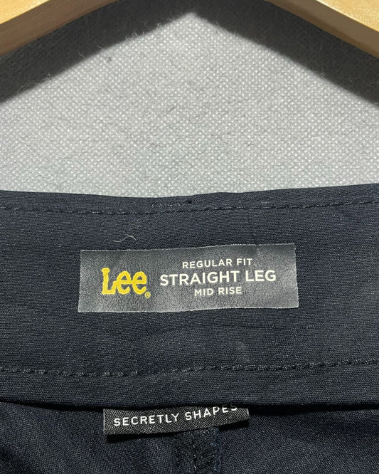 Lee Black Cotton Jeans For Women Large | ThriftQueen.pk