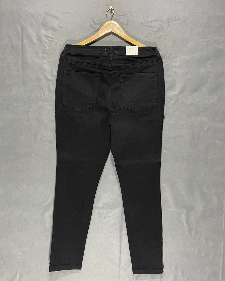 Joie Black Jeans For Women Large | ThriftQueen.pk