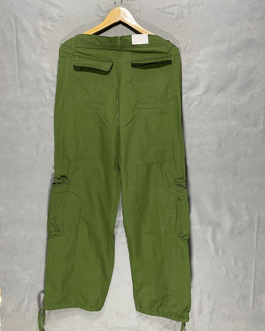 Rue 21 Green Jeans For Women Large | ThriftQueen.pk