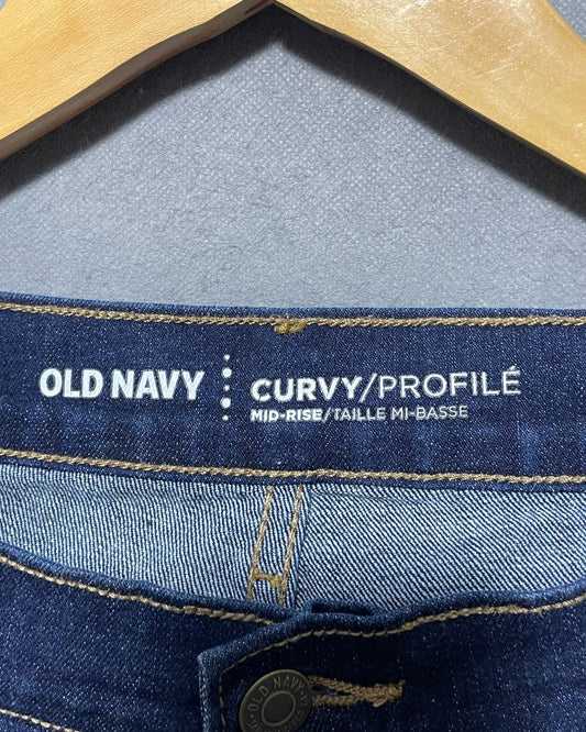Old Navy Blue Jeans For Women Large | ThriftQueen.pk