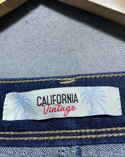 California Vintage Blue Jeans For Women XS | ThriftQueen.pk