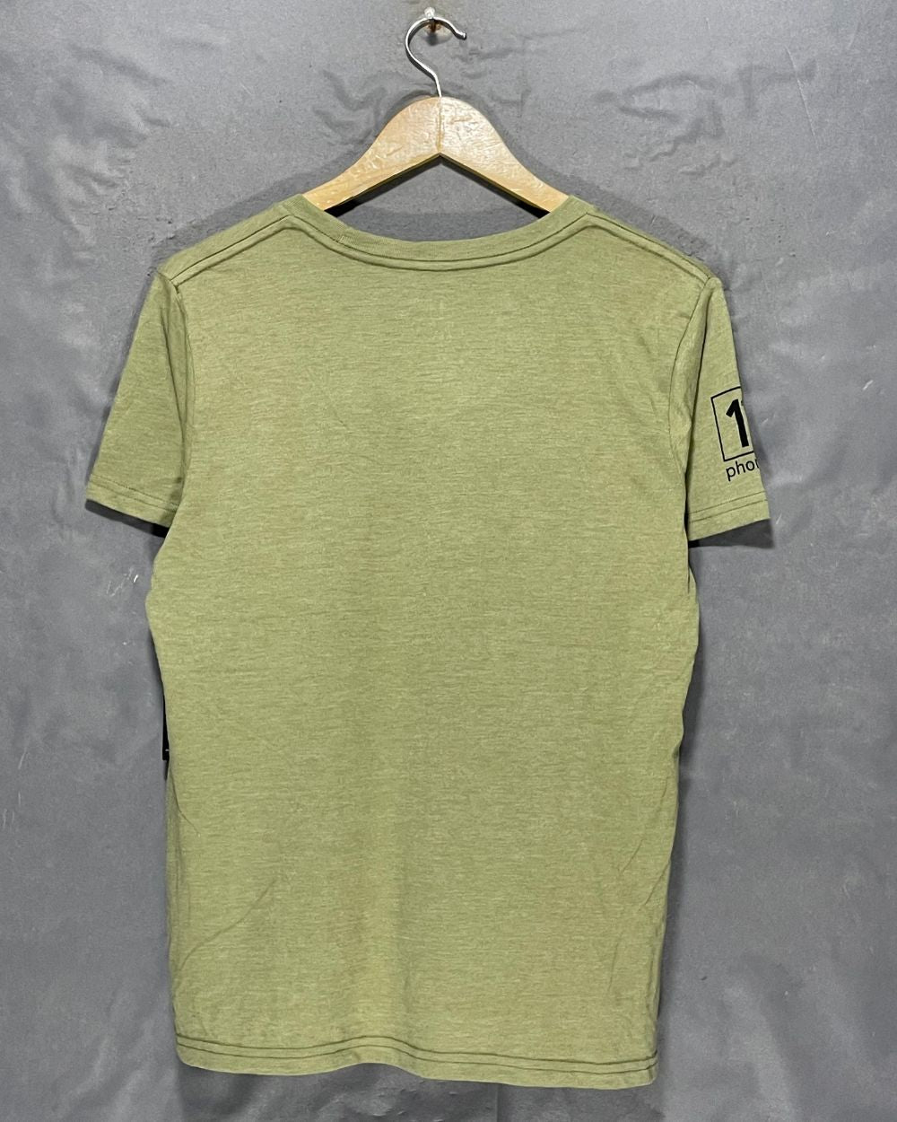1st Phorm Green Cotton T Shirt For Women L | ThriftQueen.pk