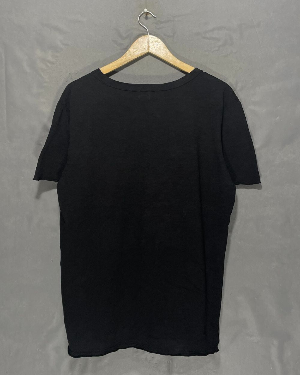 Hnly Black Cotton T Shirt For Women S | ThriftQueen.pk