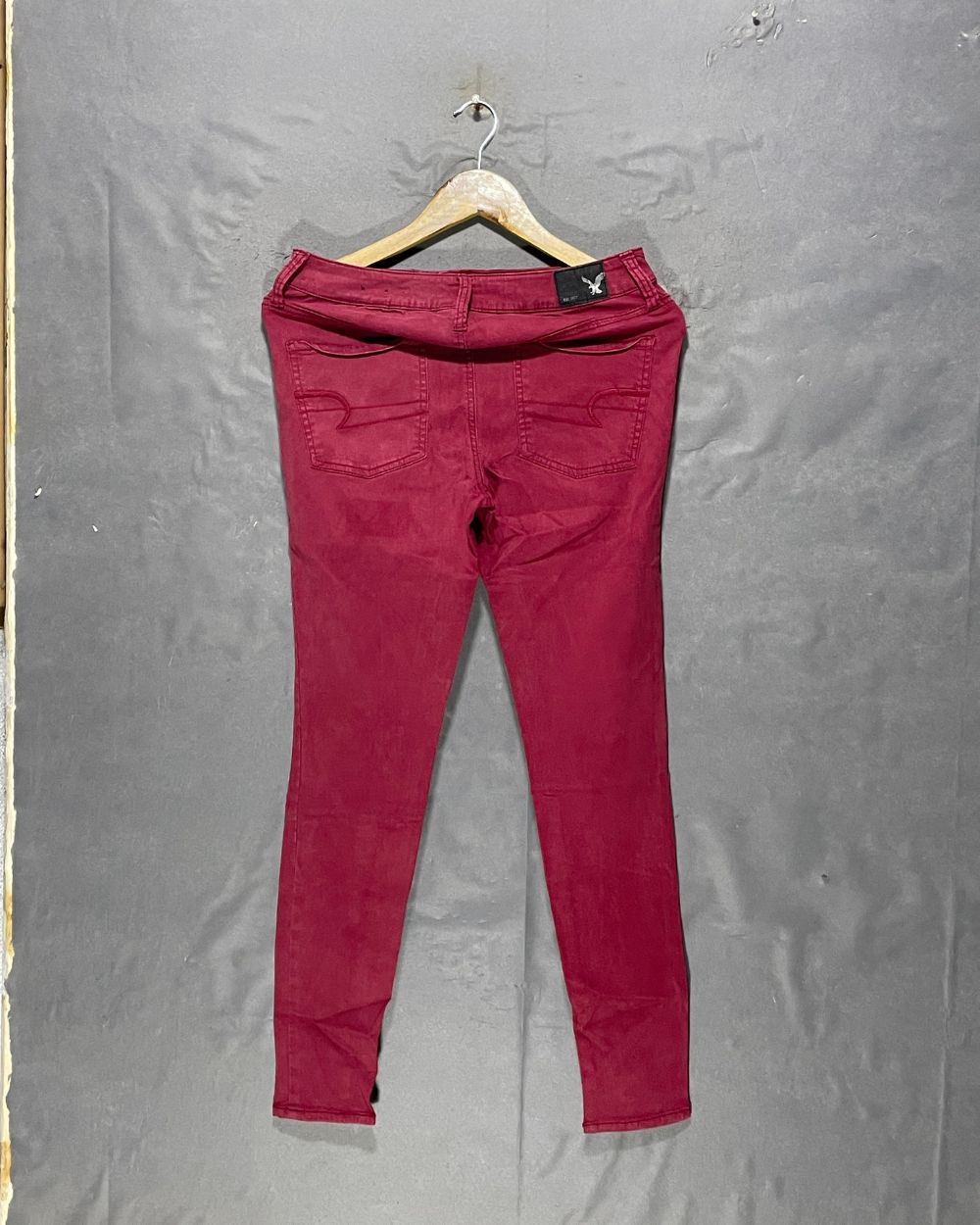 American Eagle Maroon Jeans For Women M