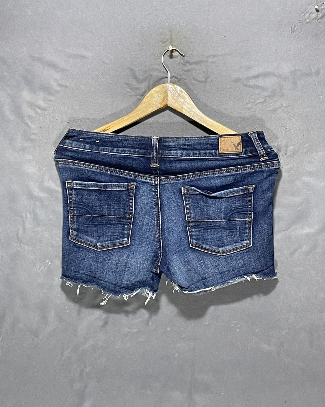American Eagle Blue Jeans Short For Women Large