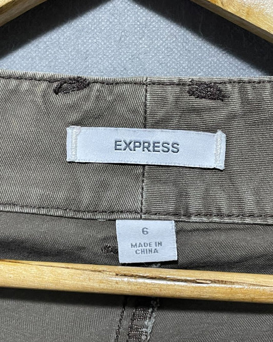 Express Brown Jeans Short For Women Large