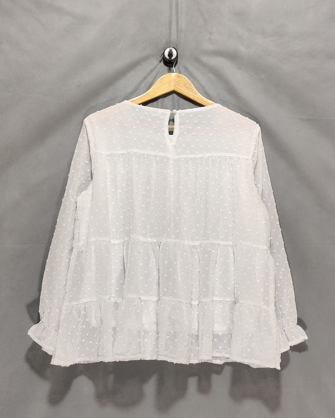 Thrift Queen White For Women Crop Top XL