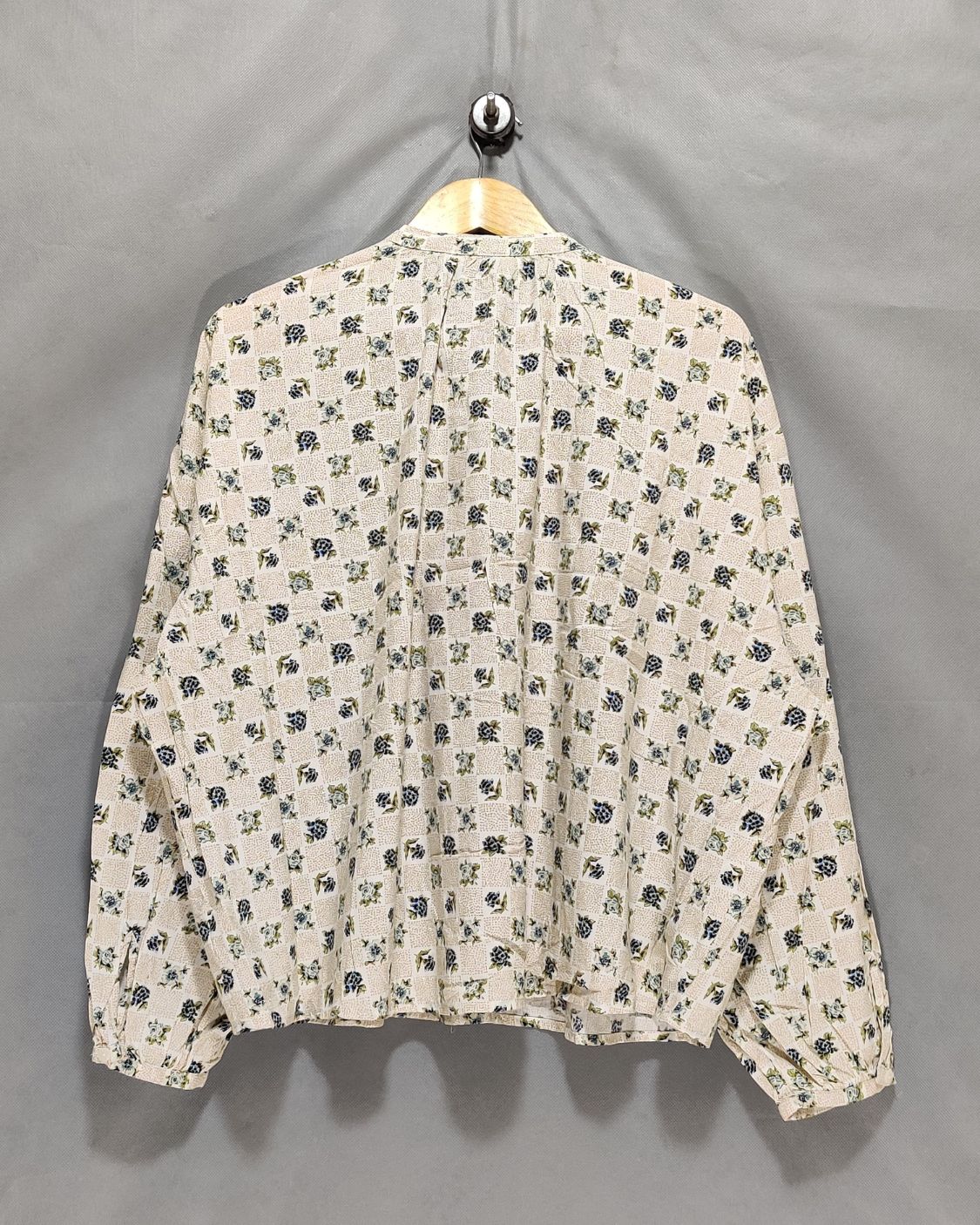 Universal Thread Blue For Women Crop Top M