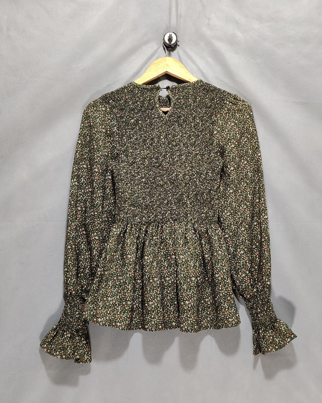 Thrift Queen Green For Women Crop Top XS