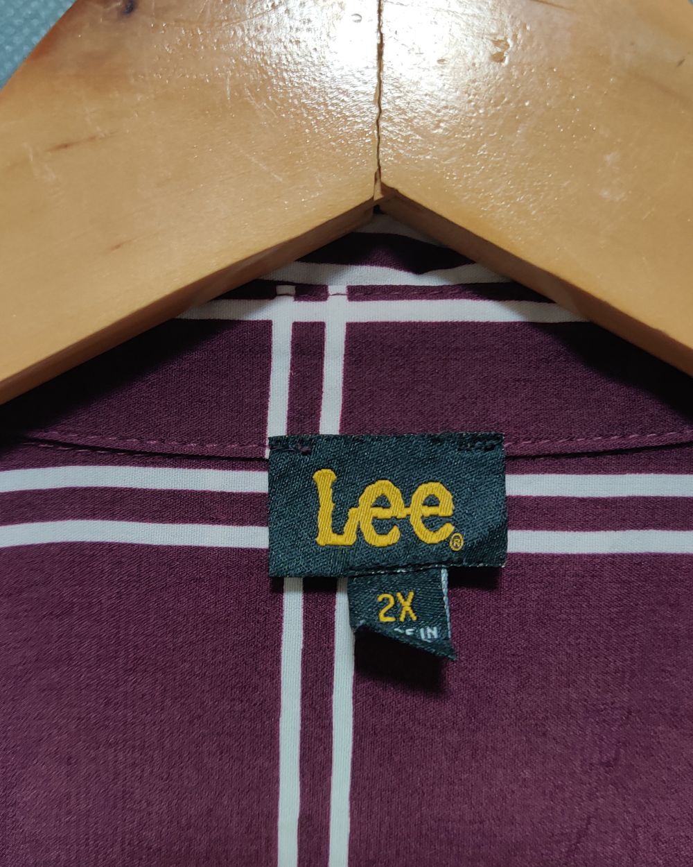 Lee Maroon Colour For Women Top Shirt XXL