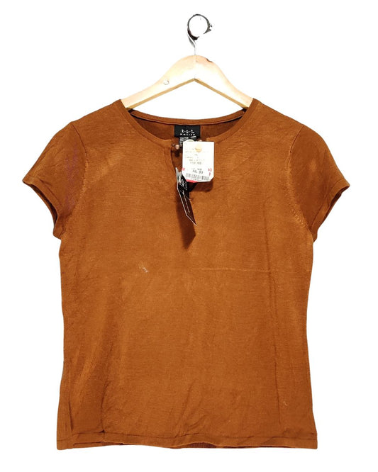 R.Q.T Petite Brown Sweater  For Women M