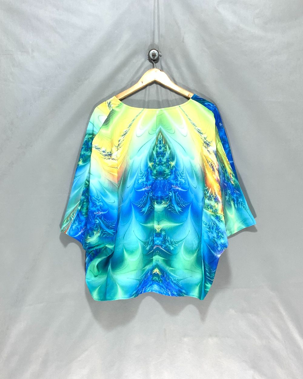 Made With Love Blue For Women Crop Top XL