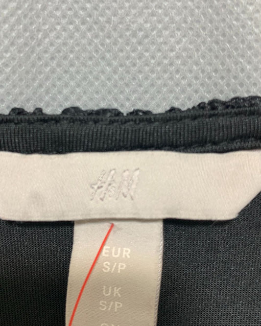 H&M Black For Women Crop Top S