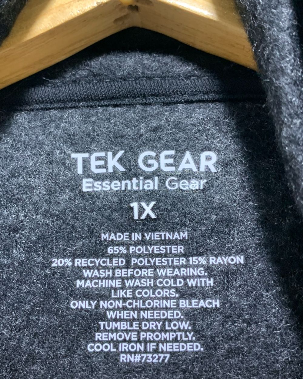 Tek Gear Black Zipper For Women XL