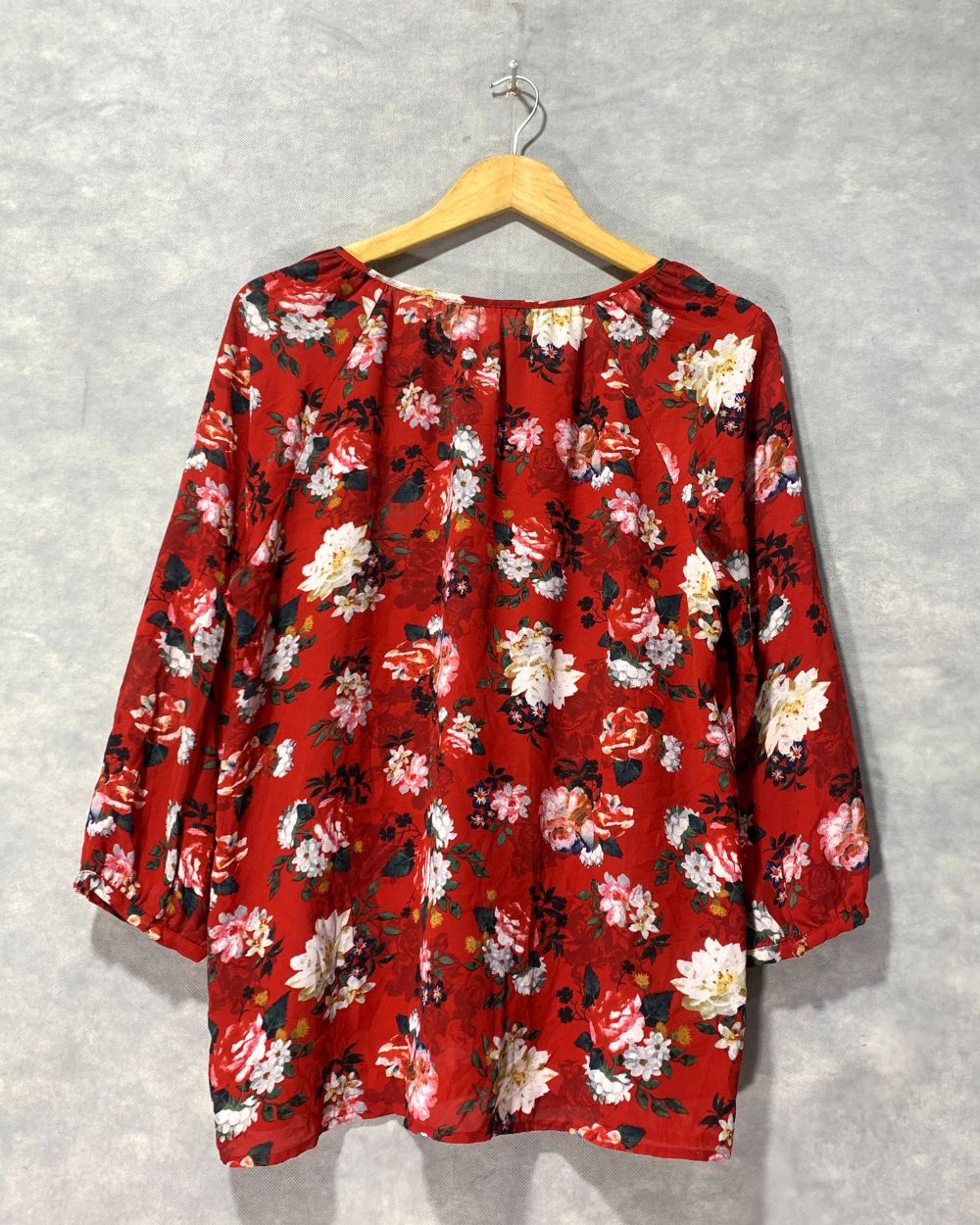 Violet Claire For Women Top L