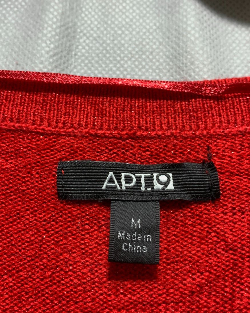 APT.9 Red Sweatshirt For Women Medium
