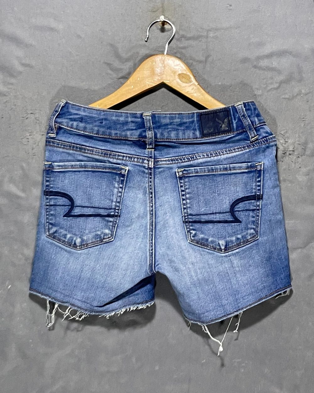 American Eagle Blue Jeans Short For Women  X Small