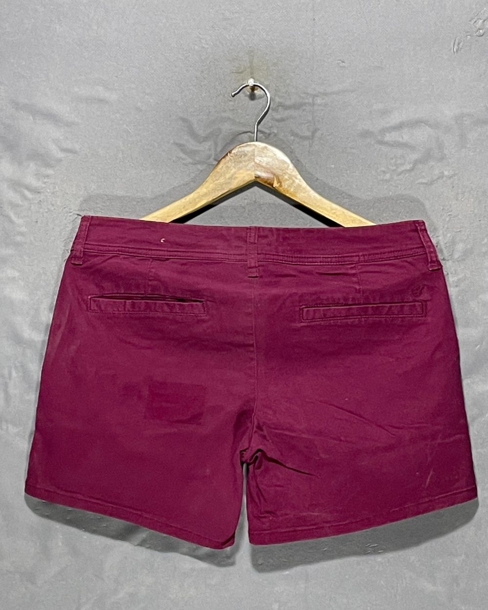 American Eagle Maroon Jeans Short For Women Large