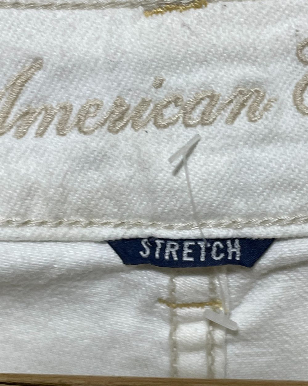 American Eagle White Jeans Short For Women Large