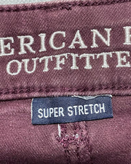 American Eagle Maroon Jeans Short For Women M