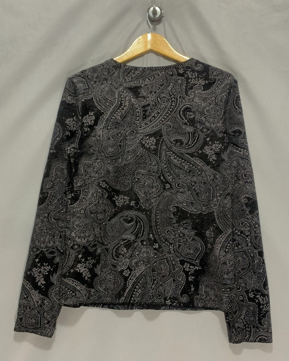 White Stag Black Sweatshirt For Women Medium