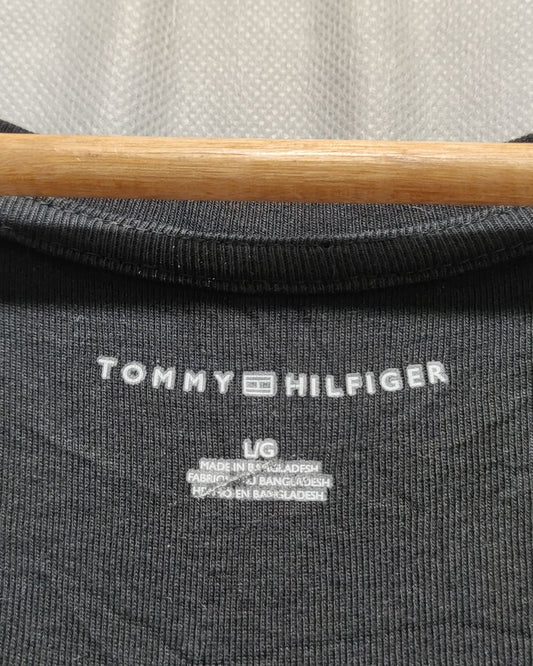 Tommy Hilfiger Black T Shirt For Women L