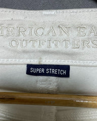 American Eagle White Jeans Short For Women Large