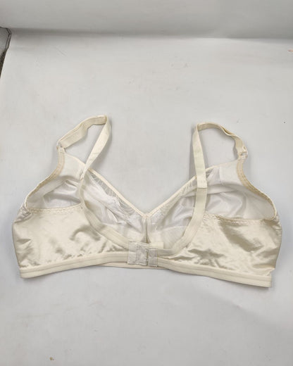 Thrift Queen White Bra For Women L
