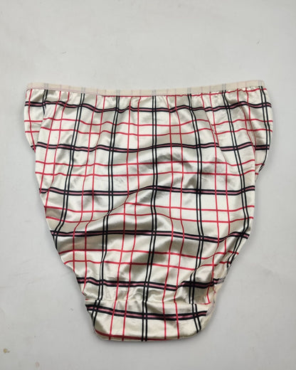 Hanes Cream Underwear Women L