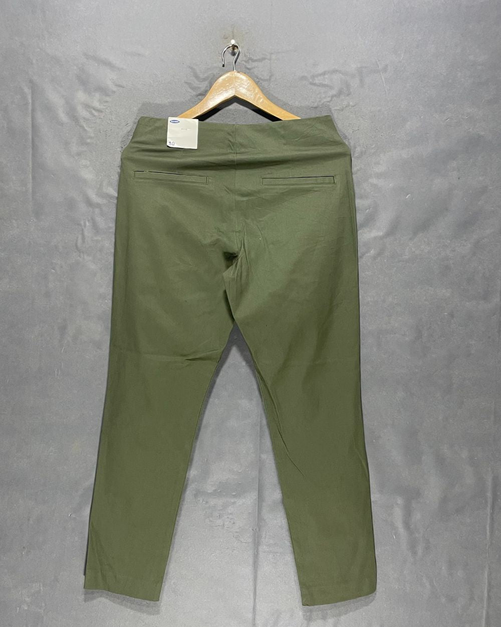 Old Navy Green Cotton Jeans For Women Large | ThriftQueen.pk