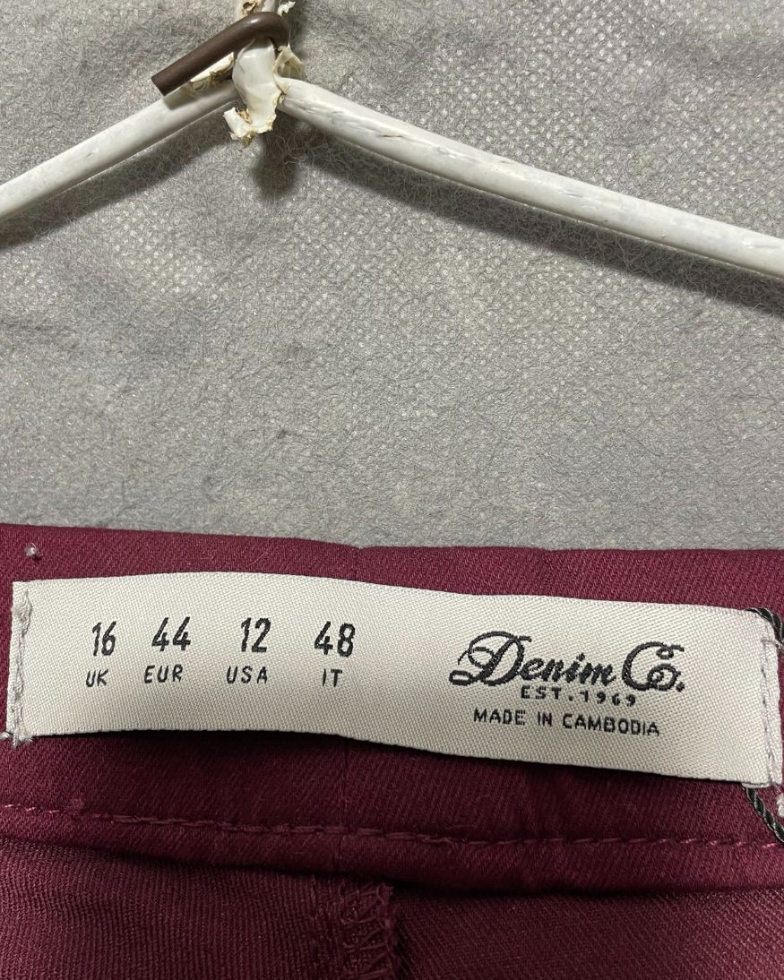 Denim Co Maroon Cotton Jeans For Women XXL | ThriftQueen.pk