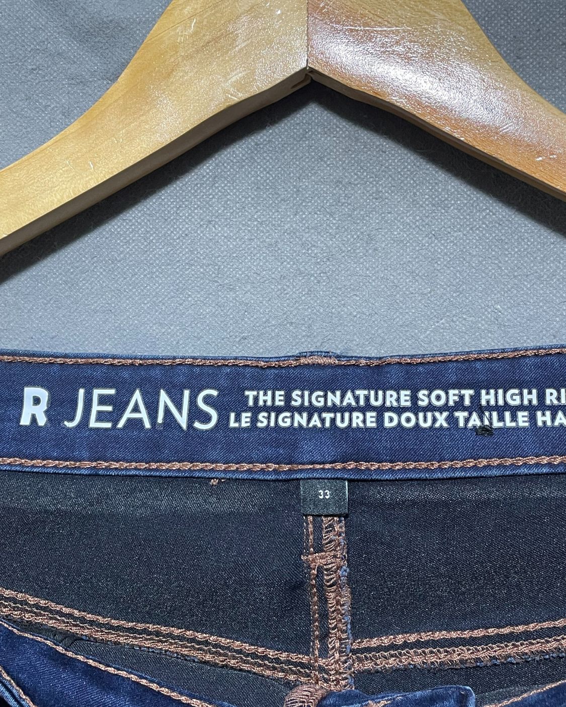 R Jeans Blue Jeans For Women Large | ThriftQueen.pk