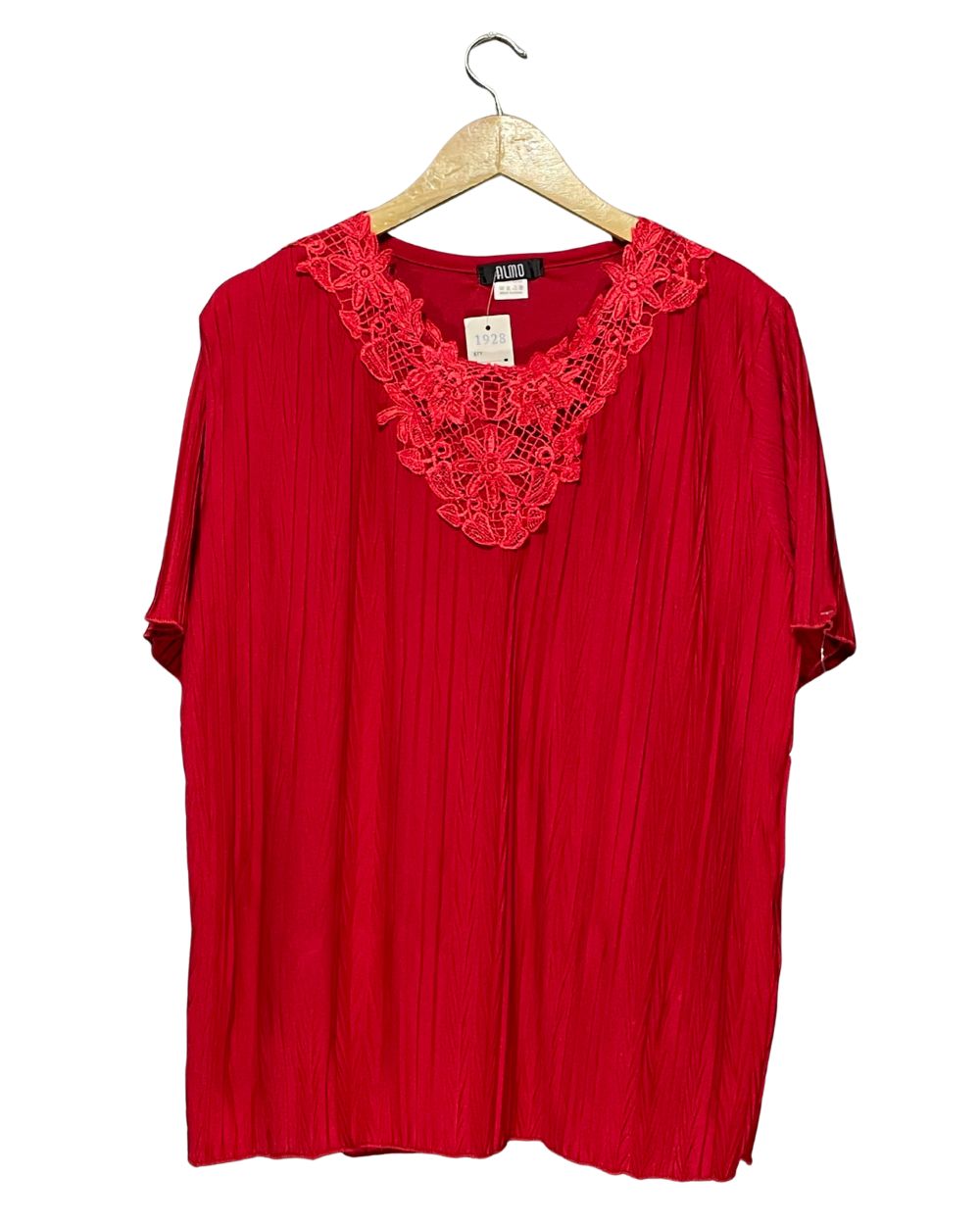 Almo Red Polyester For Women Tops X Large | ThriftQueen.pk